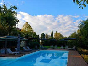 Gazebo - Tuscany Garden Inn (Castel San Pietro Terme)