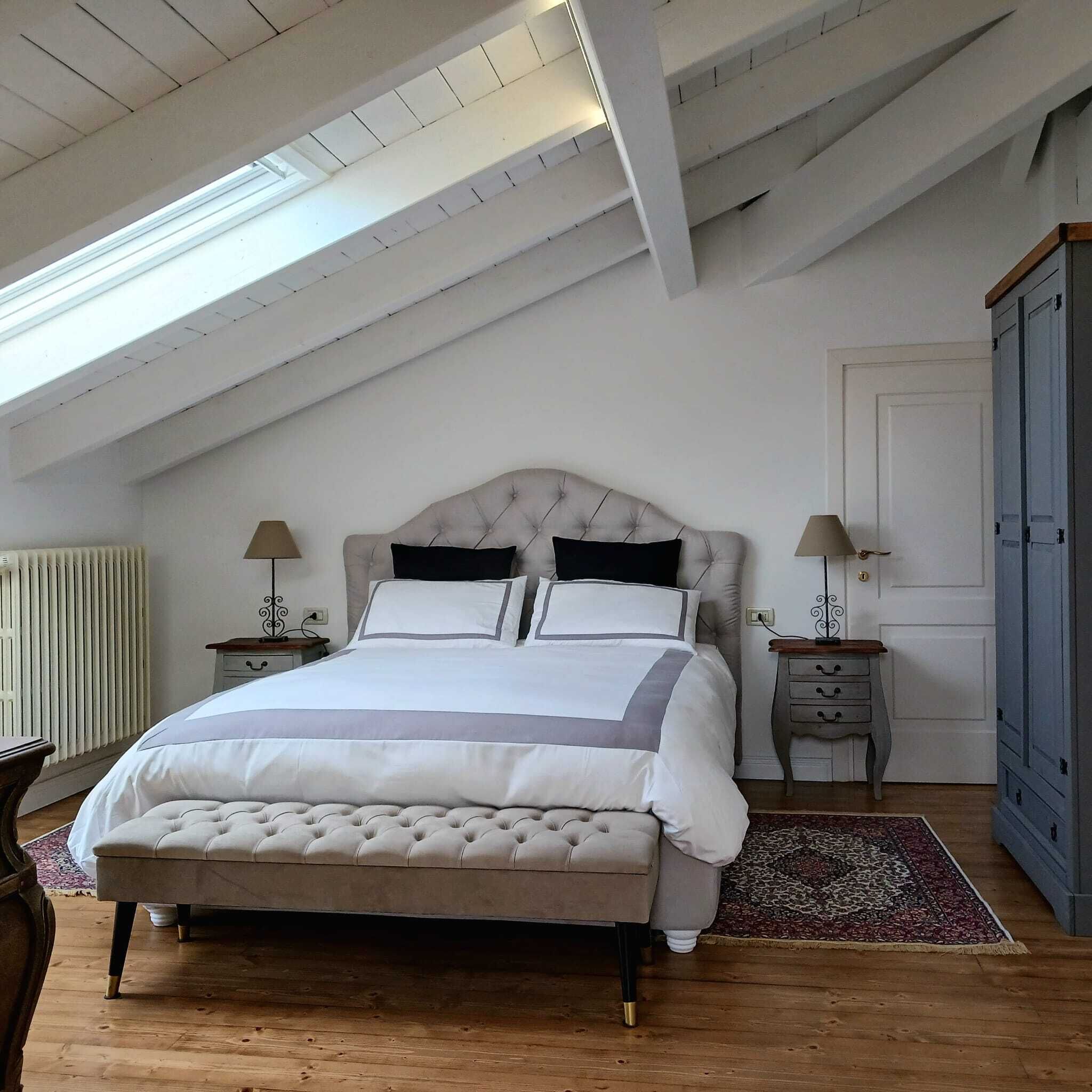 Luxury-Suite, Nichtraucher, Parkblick | Badezimmer | Dusche, Regendusche, Haartrockner, Bidet