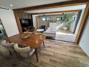 Smart TV, stereo, computer monitors, printers