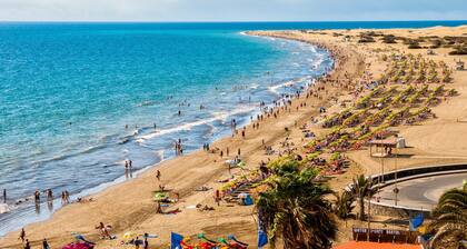 Bungalow Near Yumbo & Playa del Ingles Beach