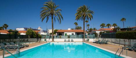 Bungalow | Piscine | Piscine couverte, piscine extérieure