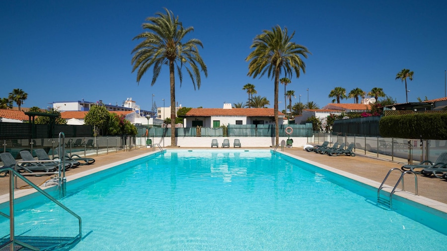 Bungalow Near Yumbo & Playa del Ingles Beach