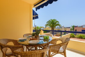 House | Outdoor dining - Duplex in Meloneras Near Maspalomas Beach (San Bartolomé de Tirajana)