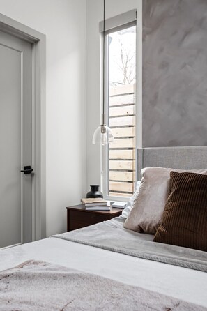 1 chambre, fer et planche à repasser, Wi-Fi gratuit, draps fournis