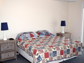 4 chambres, fer et planche à repasser, accès Internet