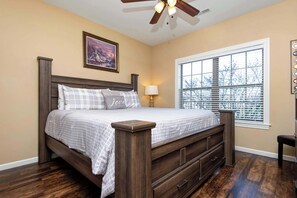 3 bedrooms, iron/ironing board, travel crib, WiFi