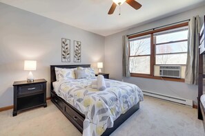 3 chambres, fer et planche à repasser, Wi-Fi, literie fournie