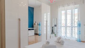 1 Schlafzimmer, BĂŒgeleisen/BĂŒgelbrett, BettwĂ€sche