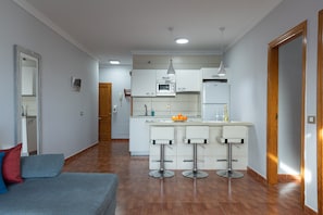 Apartment | Dining