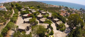 Cavo Grosso Bungallows