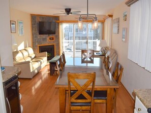 Fernseher, DVD-Player