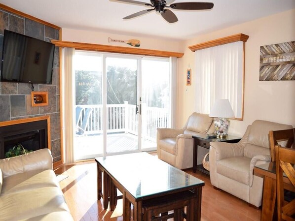 Fernseher, DVD-Player