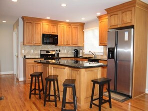 Mikrowelle, Ofen, Herdplatte, Geschirrspüler