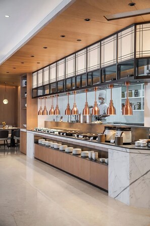 Daily cooked-to-order breakfast (CNY 30 per person) - FENY HOTEL (Shenzhen)