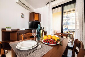 Family Apartment, Multiple Bedrooms (Casa Mimì) | Dining - Casa Mimi (Alghero)