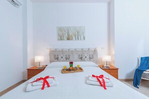 1 bedroom, iron/ironing board, free WiFi, bed sheets - Casa Mimi (Alghero)