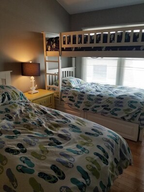 4 bedrooms, Internet