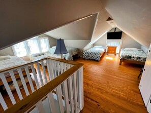 5 chambres, fer et planche à repasser