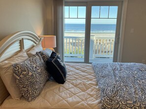 4 bedrooms, iron/ironing board, internet