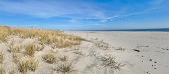 125 66th Street, Unit:East