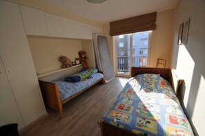 2 Schlafzimmer, Bügeleisen/Bügelbrett, Internetzugang