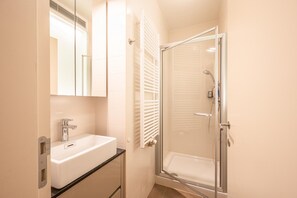 Shower - Spacious Knokke-Heist Apartment (KNOKKE-HEIST)