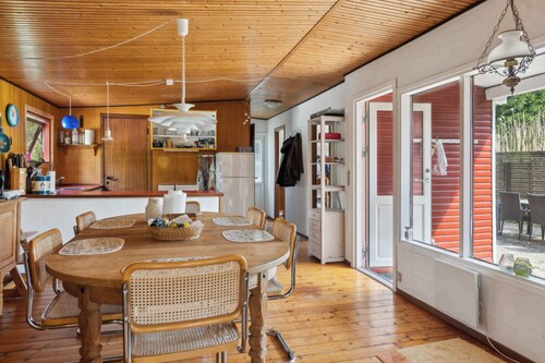 Charming holiday home in peaceful surroundings