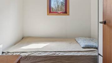 4 bedrooms