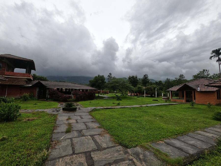 Bagian depan properti