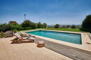 Outdoor pool - Luxury Maisonette with Pool (Pallini)
