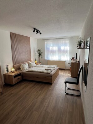 1 Schlafzimmer, WLAN, Bettwäsche