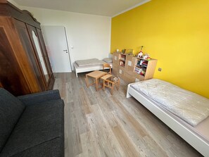 2 habitaciones, wifi gratis y ropa de cama 
