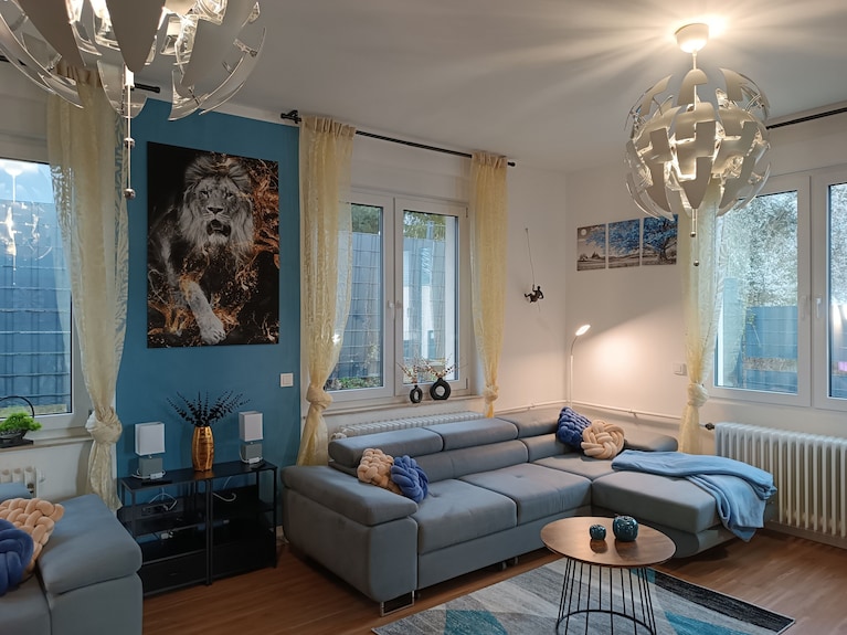 Apartment 'The Golden Lion - Quiet - Car Park' With Private Garden And Wi-fi - Wuppertal