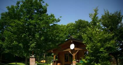 Holiday Home 'Hohlwegstübchen' with Shared Terrace, Shared Garden and Wi-Fi