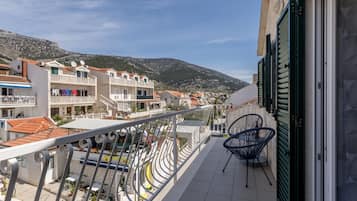 Íbúð (One Bedroom Apartment with Terrace (A) | Útsýni frá gististað