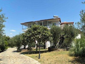 Exterior - Makis House (Sithonia)