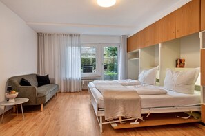 1 bedroom, free WiFi, bed sheets