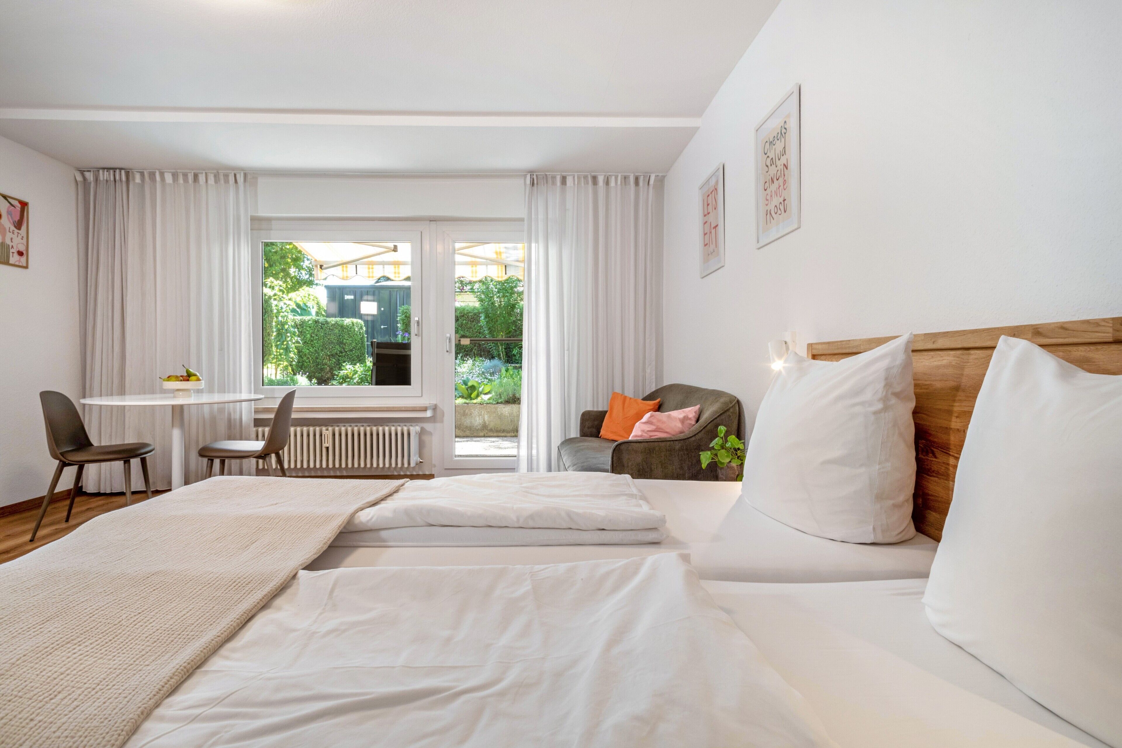 1 bedroom, free WiFi, bed sheets
