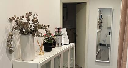 Zentrale und gemütliche Wohnung nahe Düsseldorf & Köln