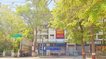 Fachada de la propiedad