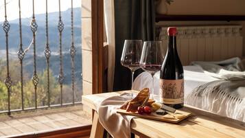 Standard Double Room, Mountain View | Free WiFi