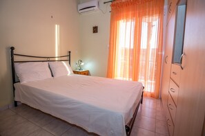 Apartment | 1 bedroom - Nikolas House Beside the sea Next to Lefkada (Aktio-Vonitsa)