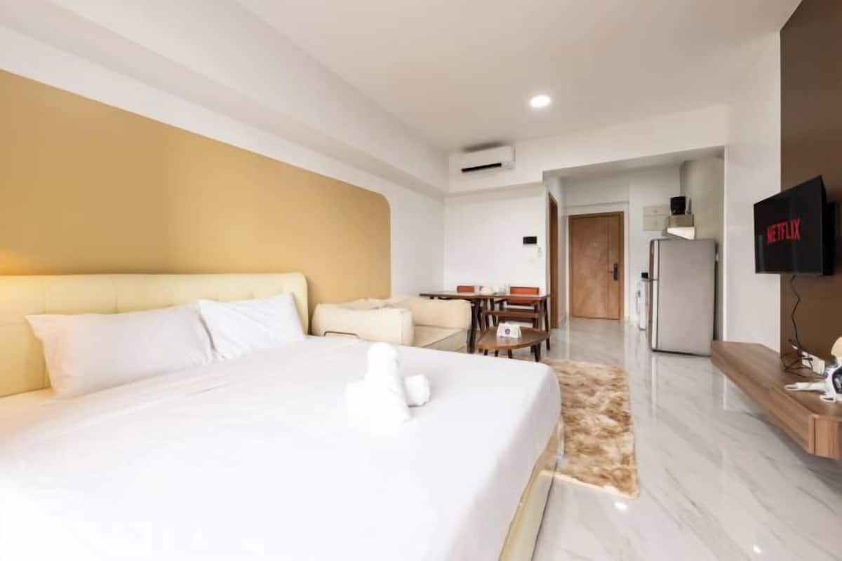 1 habitación, tabla de planchar con plancha y wifi gratis