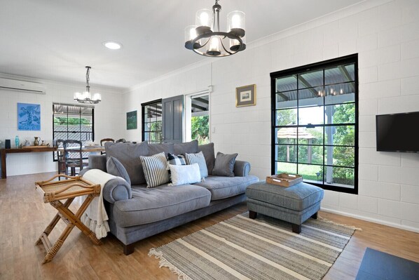 Smart TV, fireplace, books