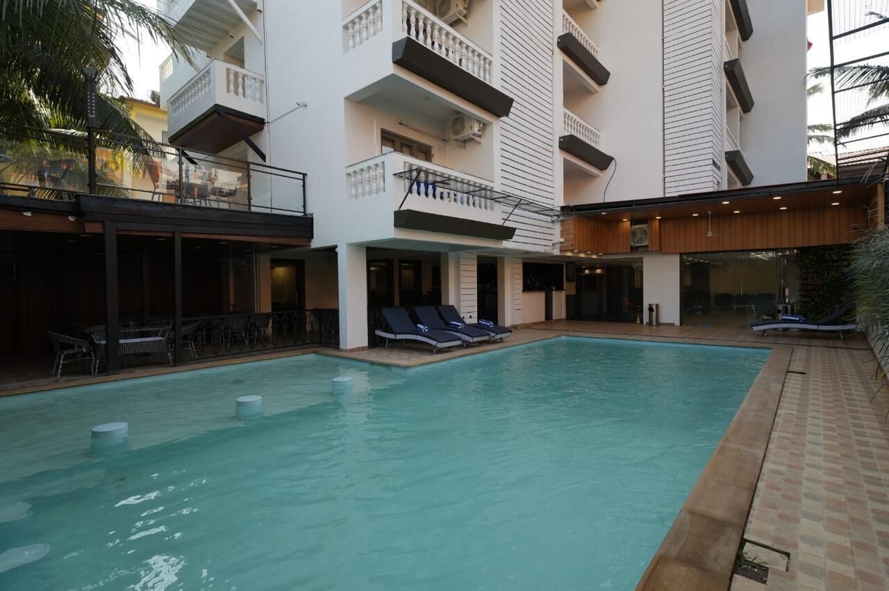 Outdoor pool