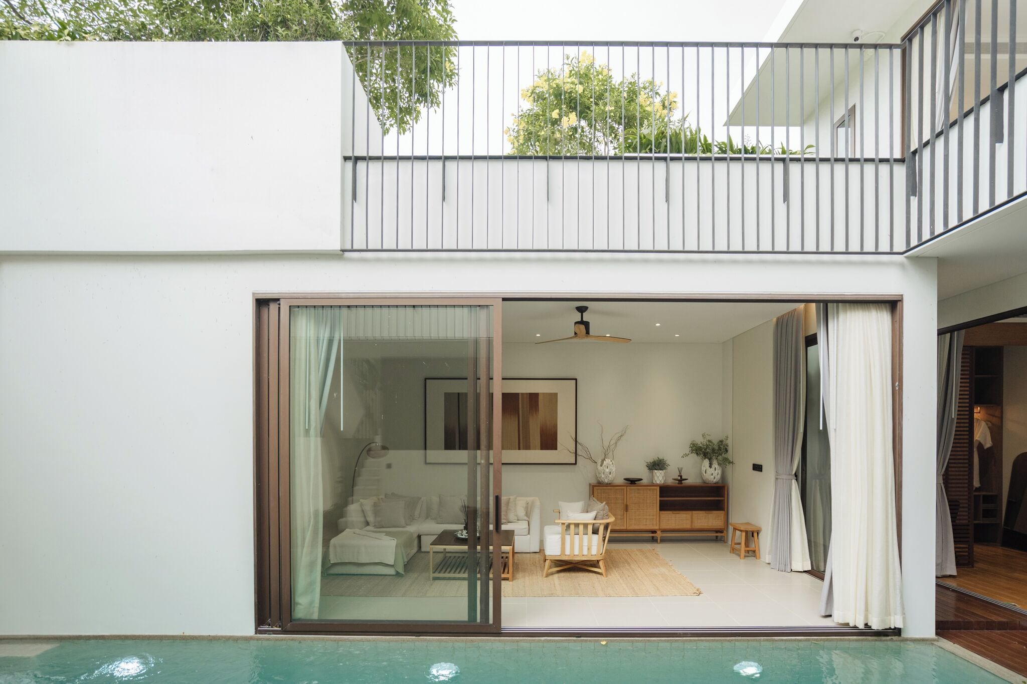 Villa Luxe, vue piscine | Coin séjour