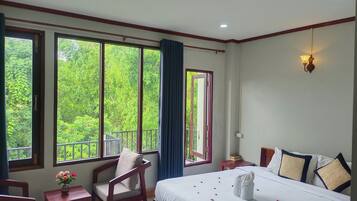 Chambre Double Deluxe, balcon, vue montagne | Bureau, espace de travail pour ordinateur portable, Wi-Fi gratuit