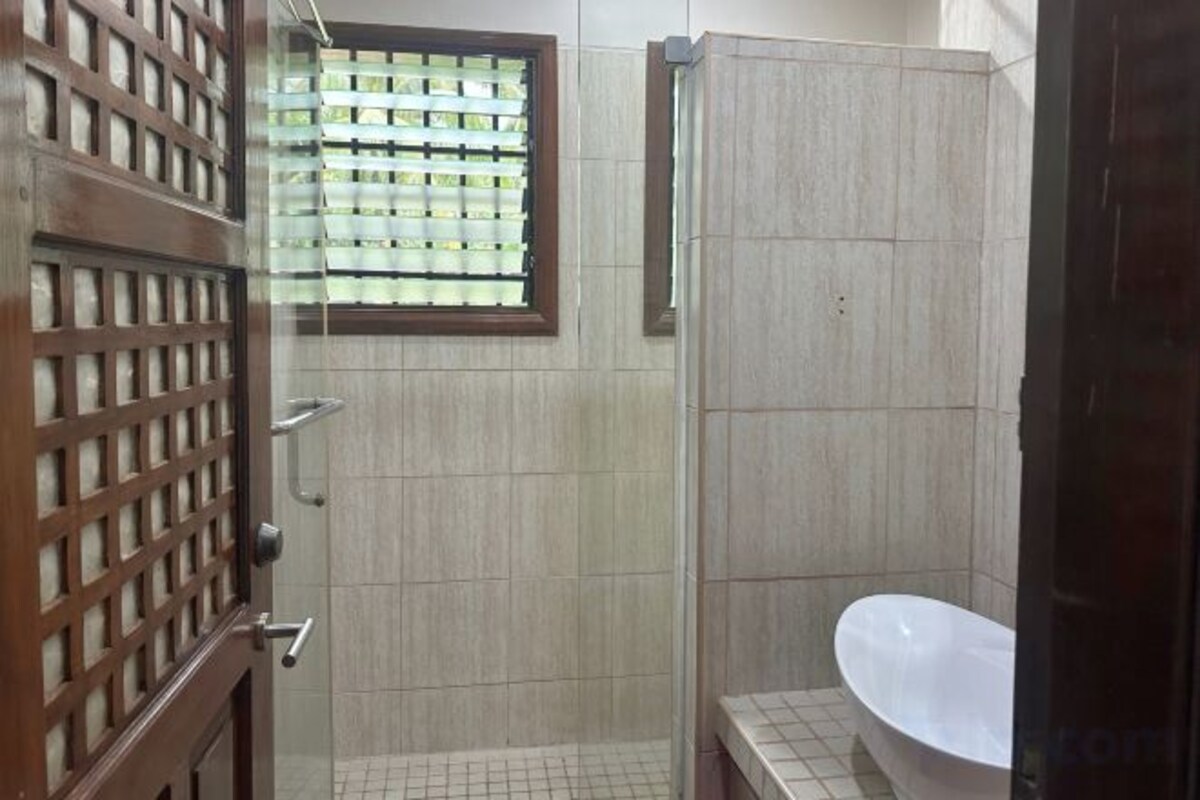 Bathroom | Shower, rainfall showerhead, free toiletries, towels