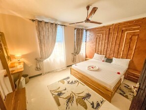 7 Schlafzimmer, Bügeleisen/Bügelbrett, WLAN, Bettwäsche