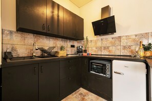 Private kitchen - Φωλιά του ηλίου(Mailo&Luke apartments)#2 (Rodos)